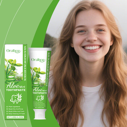Aloe vera mint toothpaste gently cleans and cares for teeth, removing stains, yellowing, and bad breath, leaving teeth feeling fresh and healthy-SY